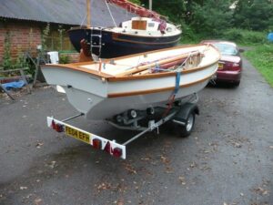 Drascombe-Boats-Dabber-DaHykeham-stern_640_480_80